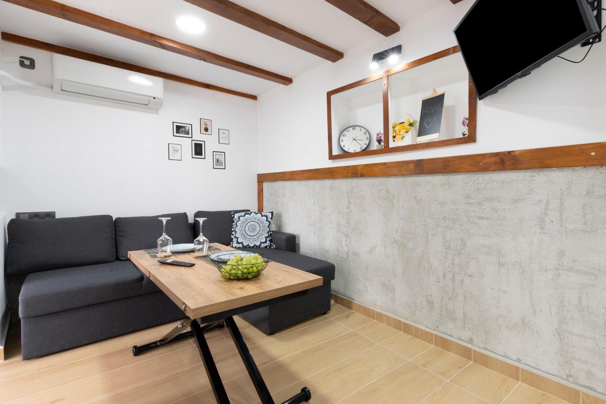 Bobevata Guest House - Floor 1 - Stunning View Old Town Veliko Tarnovo Buitenkant foto